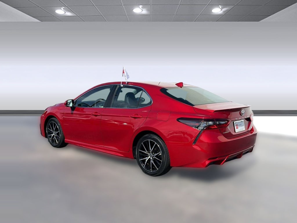 Used 2024 Toyota Camry Camry SE (SE Auto (SE)) Sedan