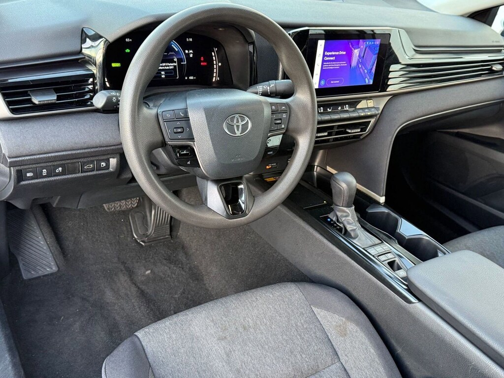 Used 2025 Toyota Camry LE (LE (Natl)) Sedan