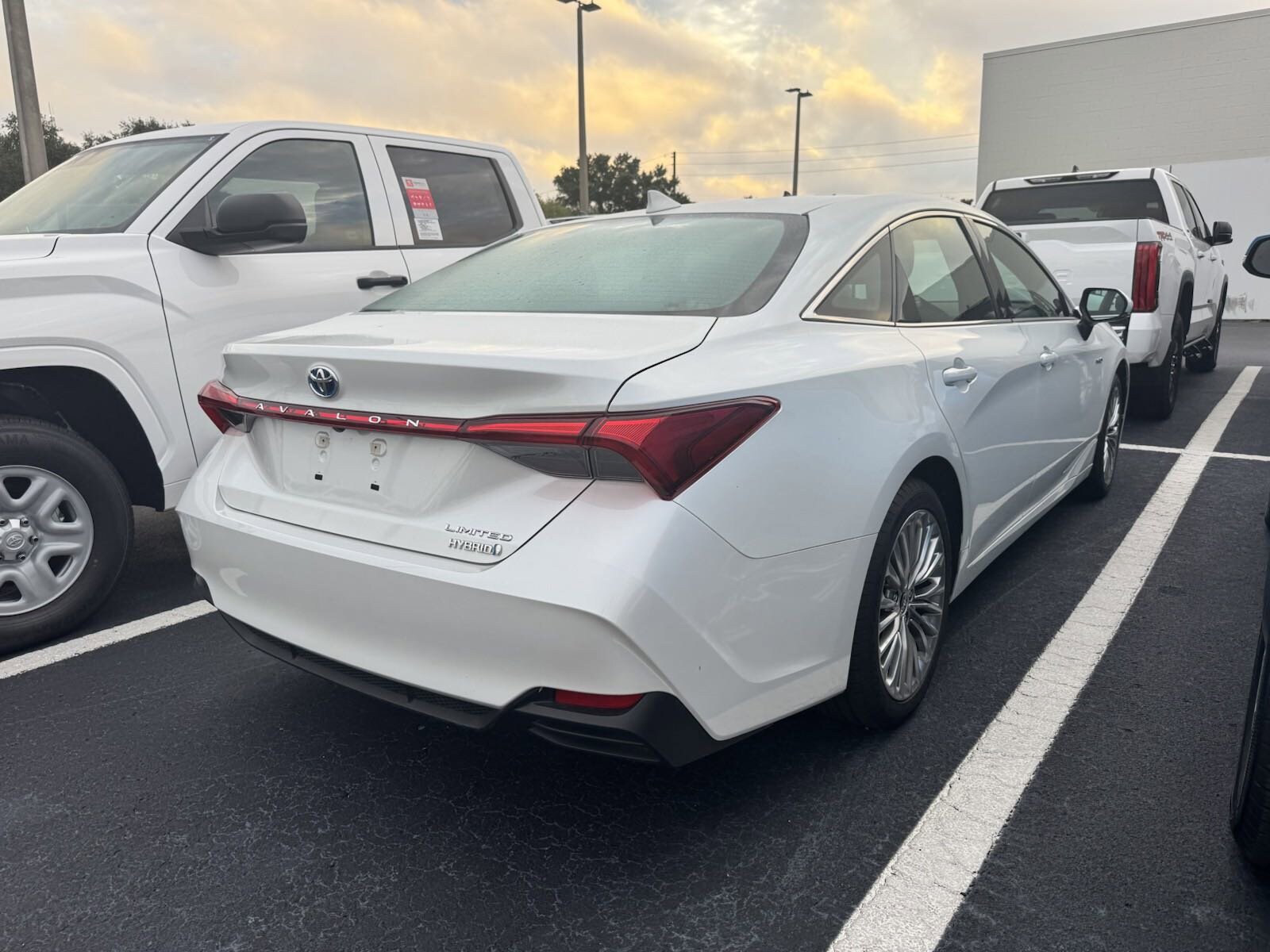 Used 2021 Toyota Avalon Limited with VIN 4T1CA1AB0MU004513 for sale in Clearwater, FL