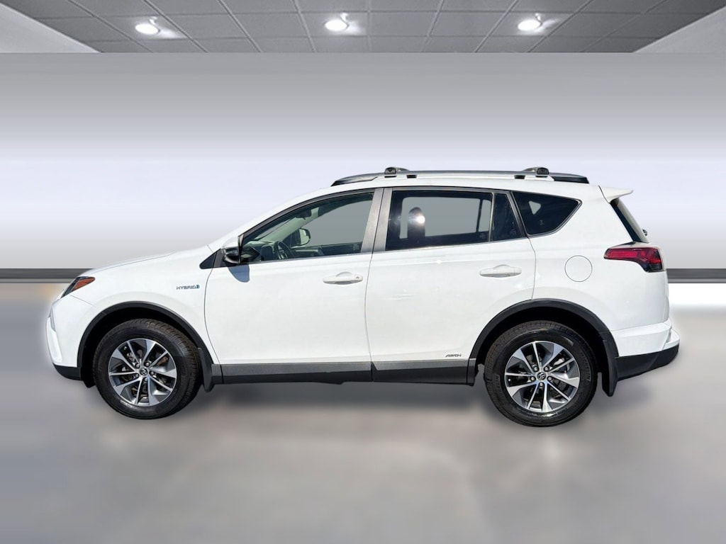 Used 2018 Toyota RAV4 Hybrid Hybrid XLE (Hybrid XLE AWD (Natl)) SUV