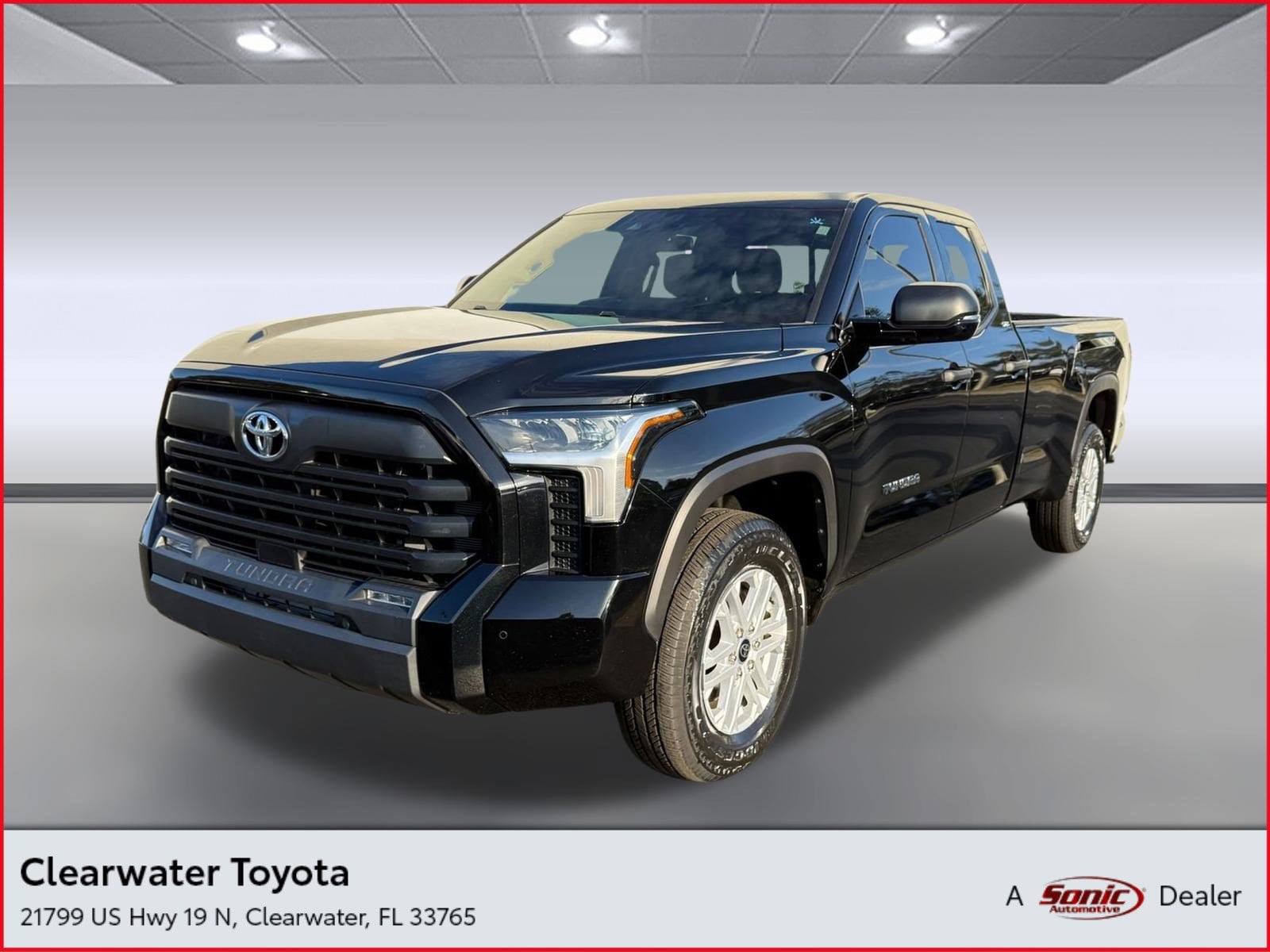 2022 Toyota Tundra SR5's photo