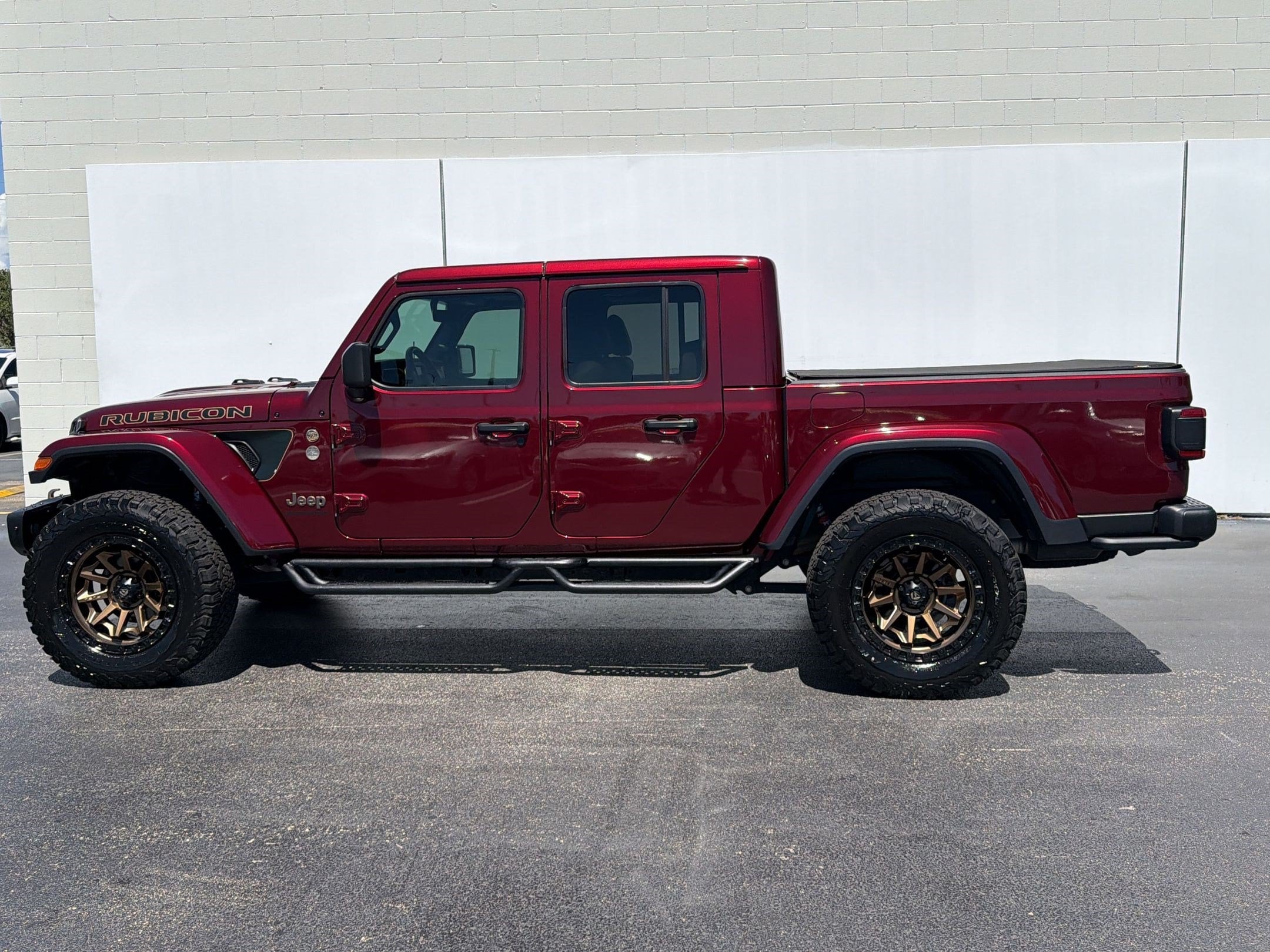 Gladiator Rubicon (Rubicon 4x4) Truck Crew Cab