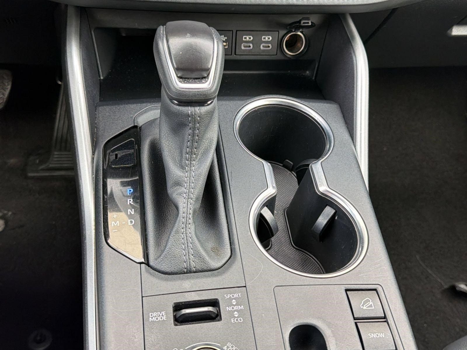 2025 Toyota Highlander XSE - Photo 24