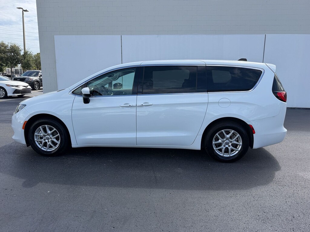Used 2023 Chrysler Voyager Voyager LX (LX FWD) Van Passenger Van