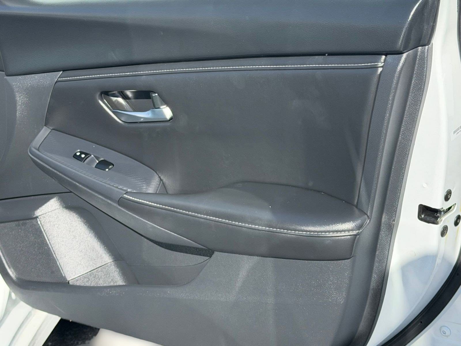 2025 Nissan Sentra SV - Photo 33