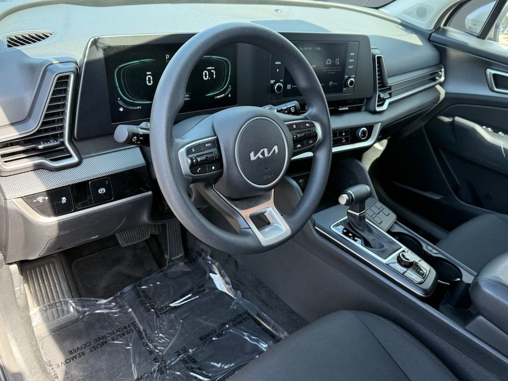 Used 2024 Kia Sportage LX SUV