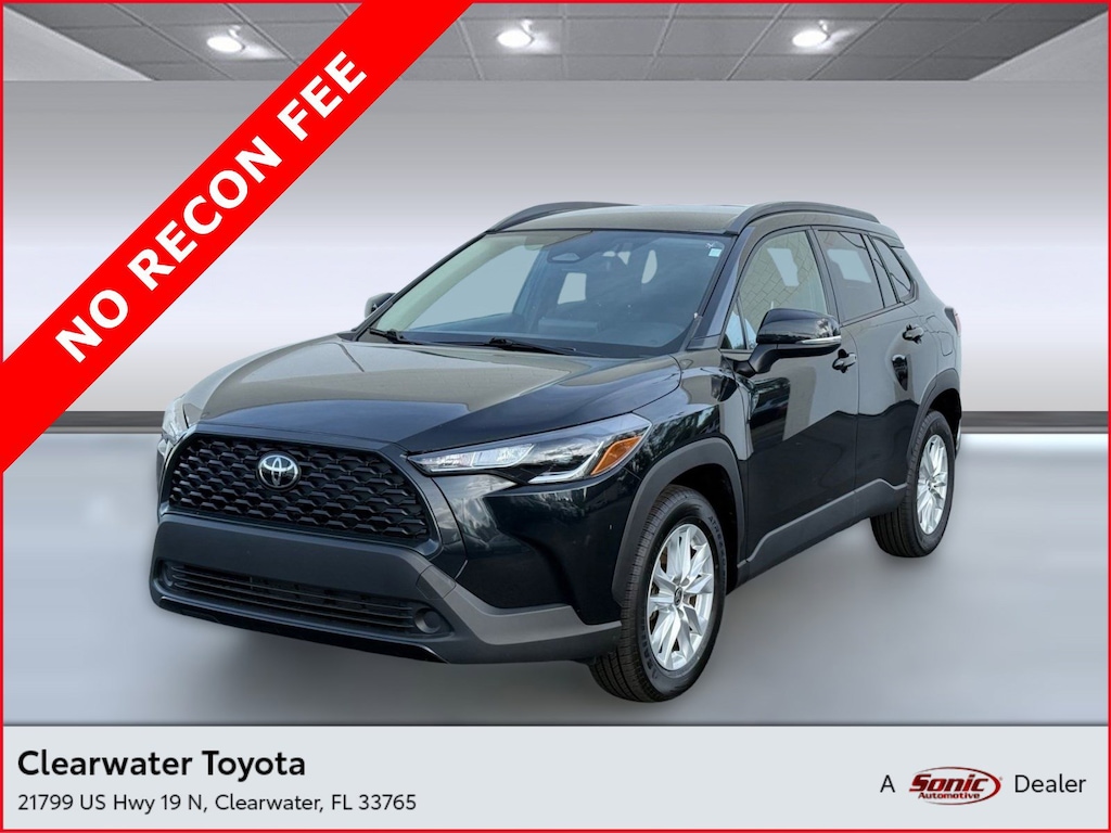 Used 2025 Toyota Corolla Cross LE SUV
