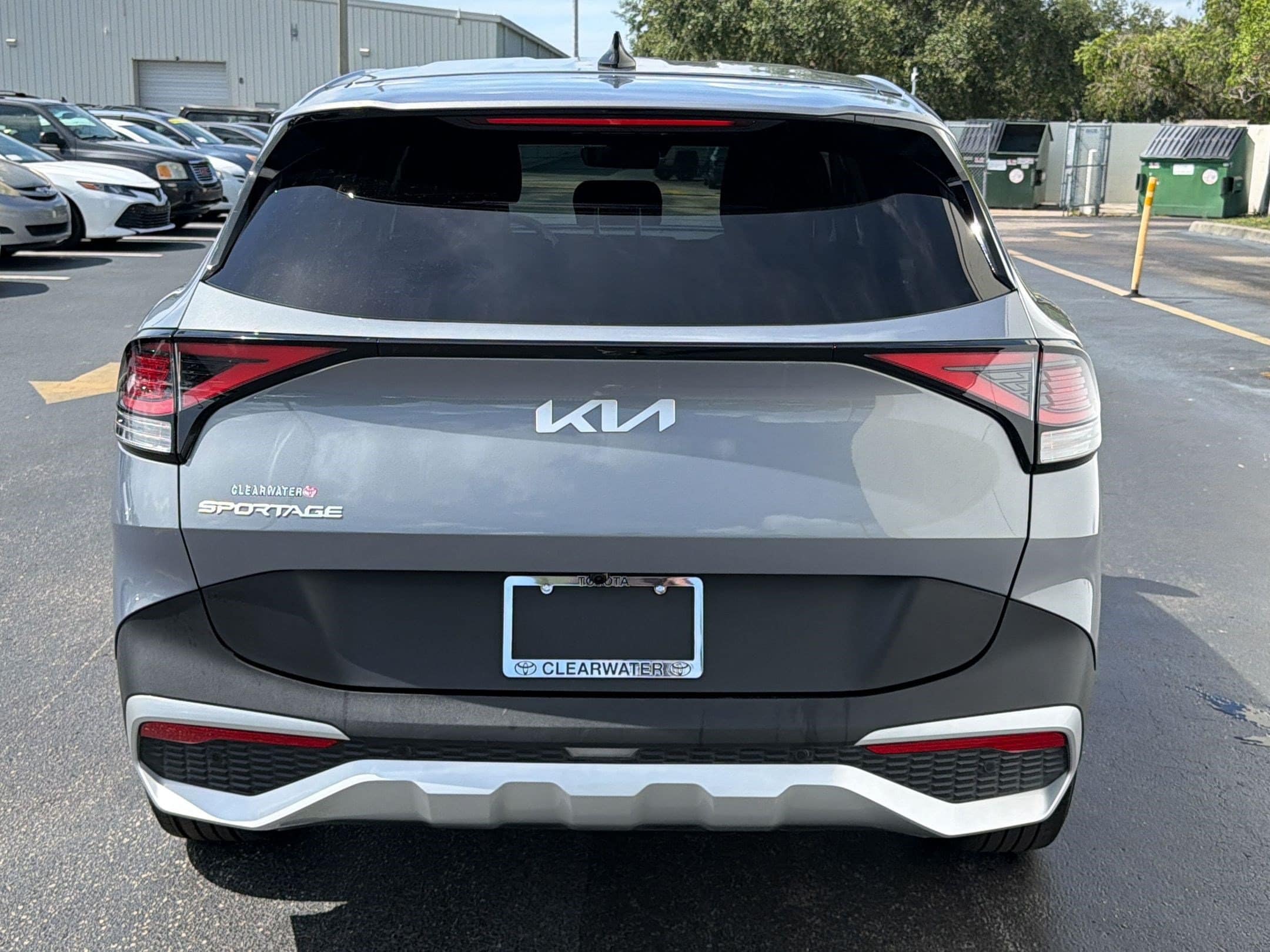 2025 Kia Sportage LX - Photo 9