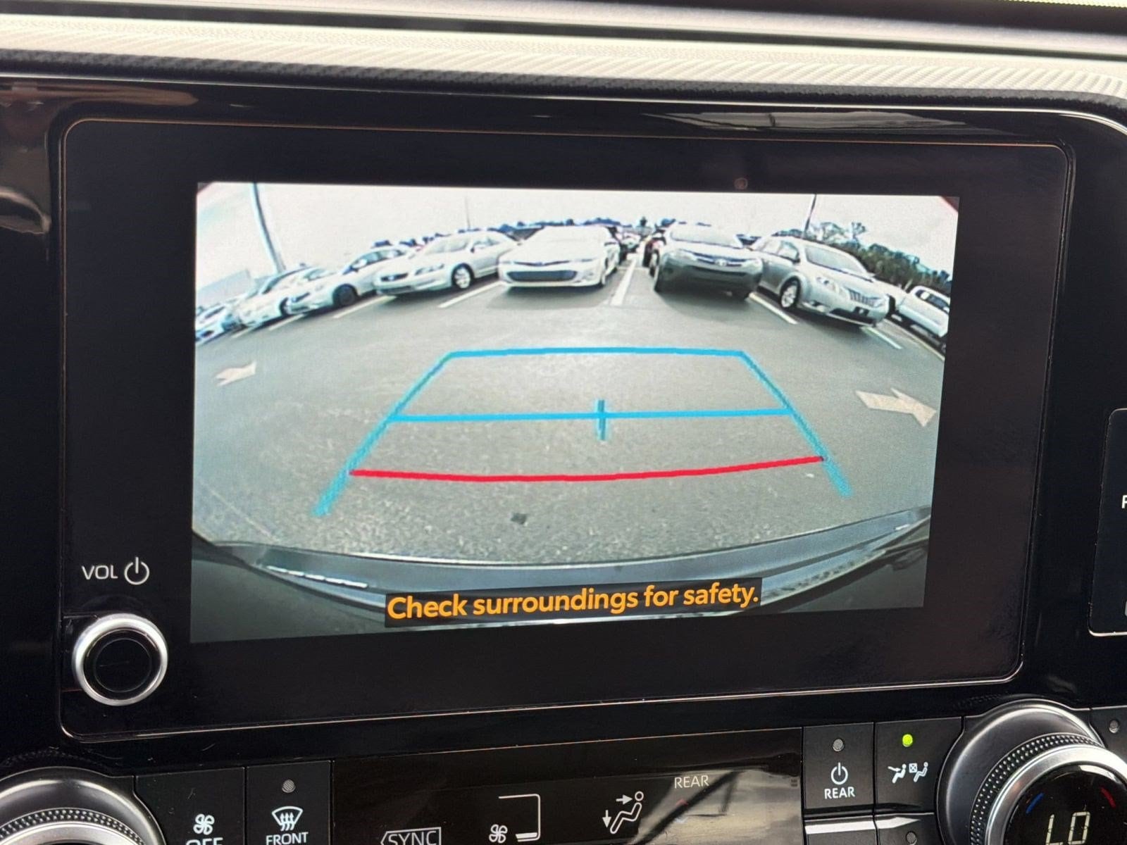 2025 Toyota Highlander XSE - Photo 25