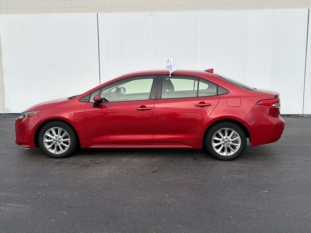 Used 2021 Toyota Corolla Corolla LE (LE CVT (SE)) Sedan
