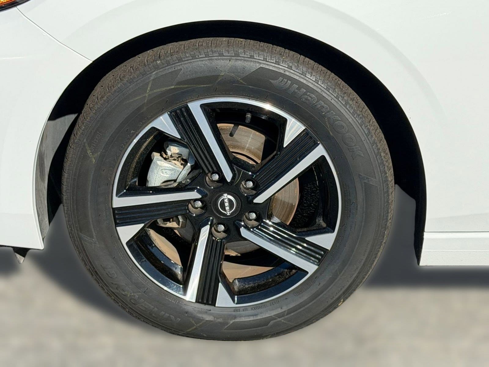 2025 Nissan Sentra SV - Photo 11