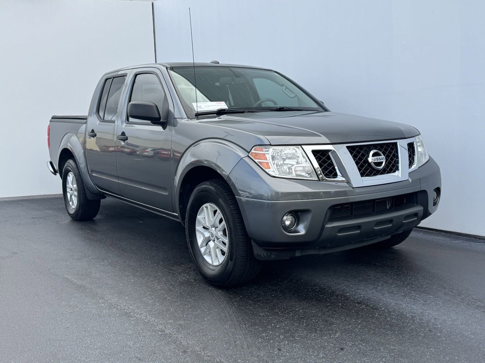 Used 2016 Nissan Frontier SV with VIN 1N6AD0ER6GN751131 for sale in Clearwater, FL