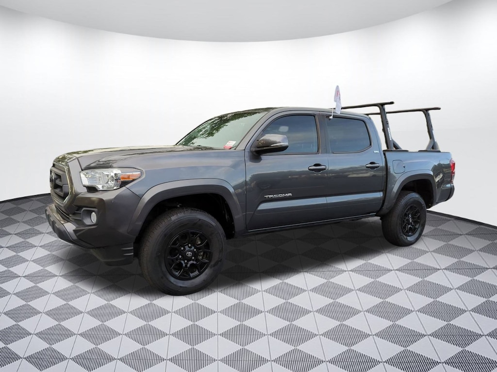 Used 2022 Toyota Tacoma SR5 (SR5 Double Cab 5ft. Bed V6 AT (Natl)) Truck Double Cab