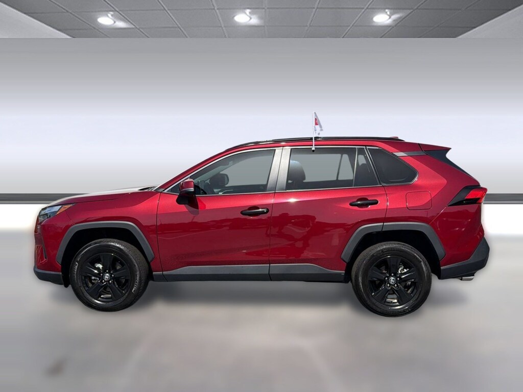 Used 2024 Toyota RAV4 RAV4 XLE (XLE FWD (SE)) SUV