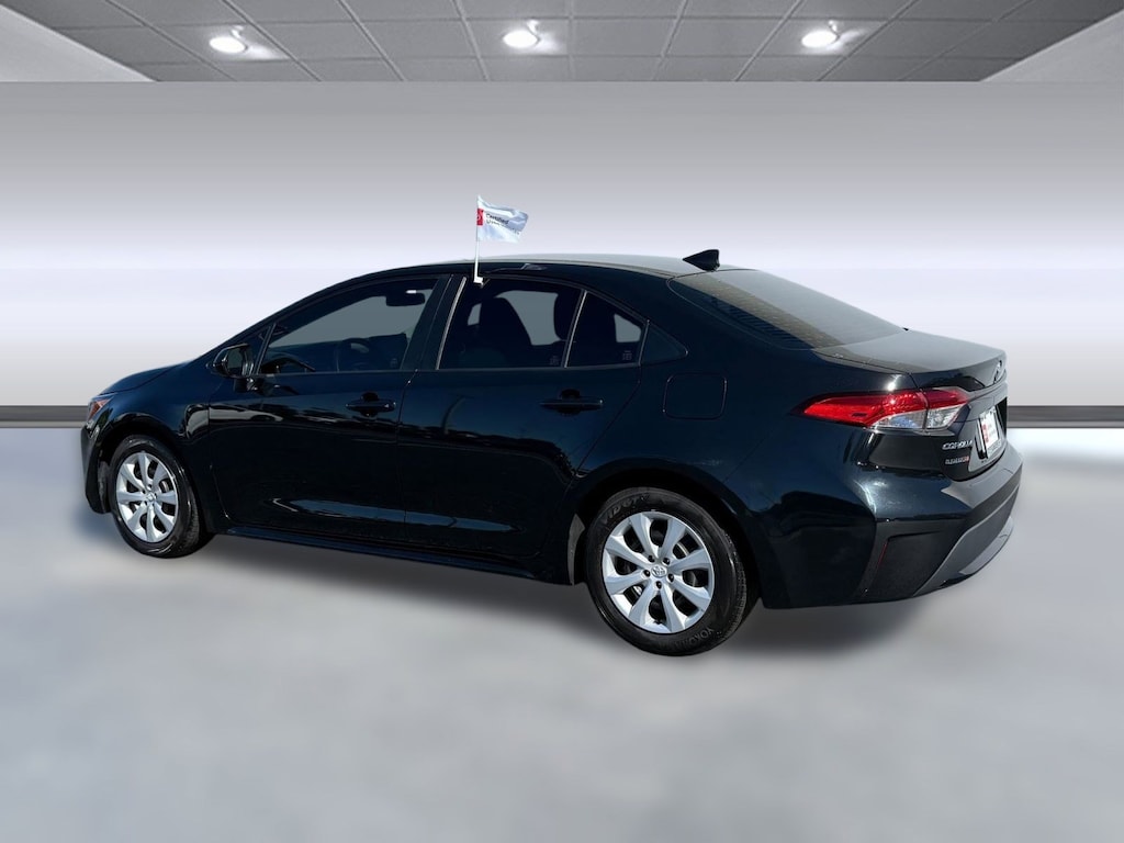 Certified 2022 Toyota Corolla LE Sedan