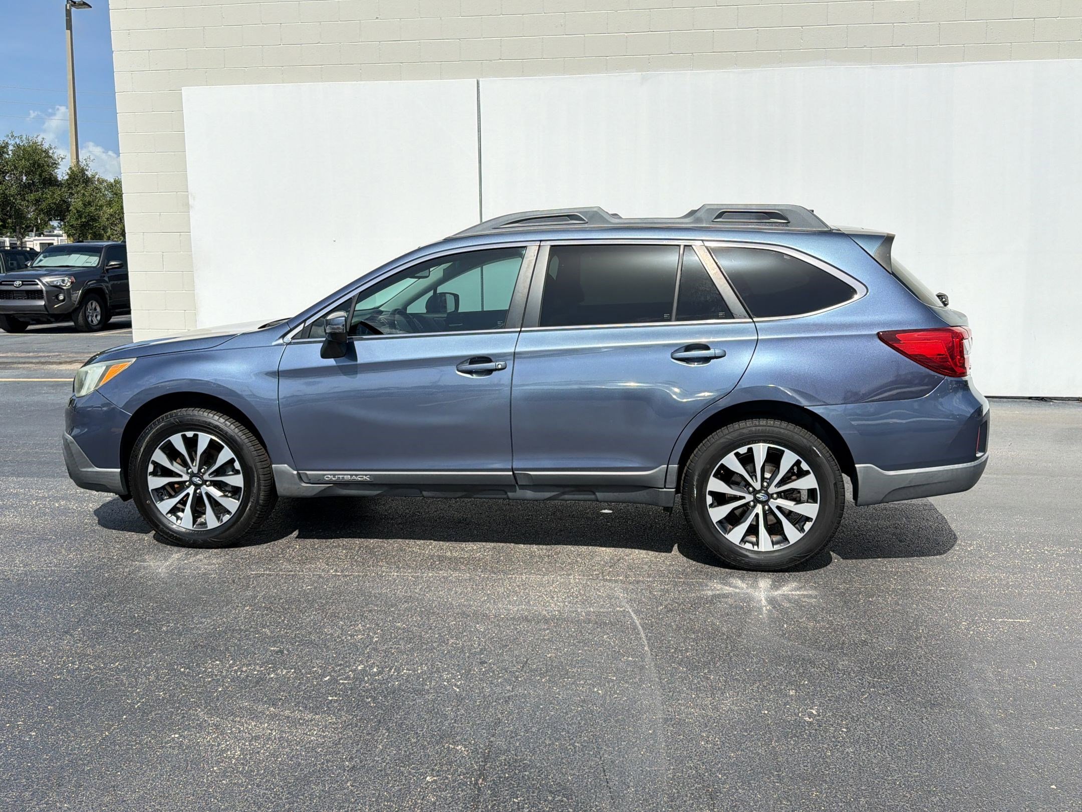 Used 2016 Subaru Outback Limited with VIN 4S4BSBNC0G3234614 for sale in Clearwater, FL