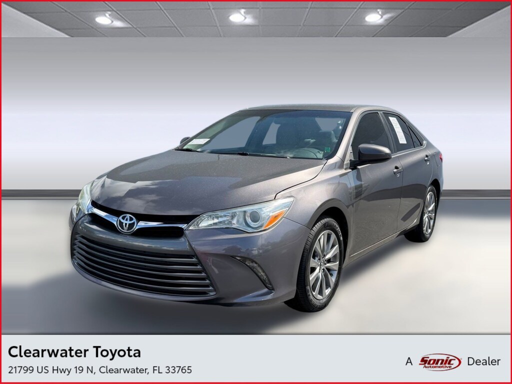 Used 2017 Toyota Camry XLE (XLE Auto (Natl)) Sedan