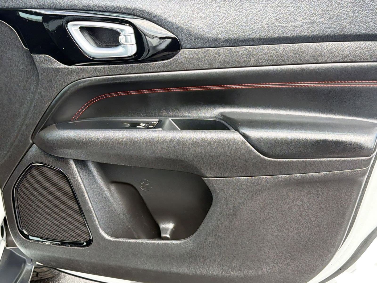 2025 Jeep Compass Trailhawk - Photo 31