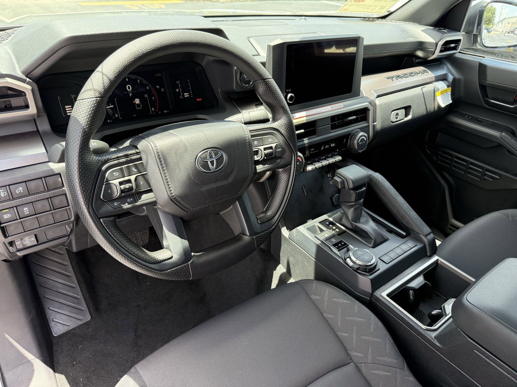 2025 Toyota Tacoma SR5 4x4 Double Cab photo 3