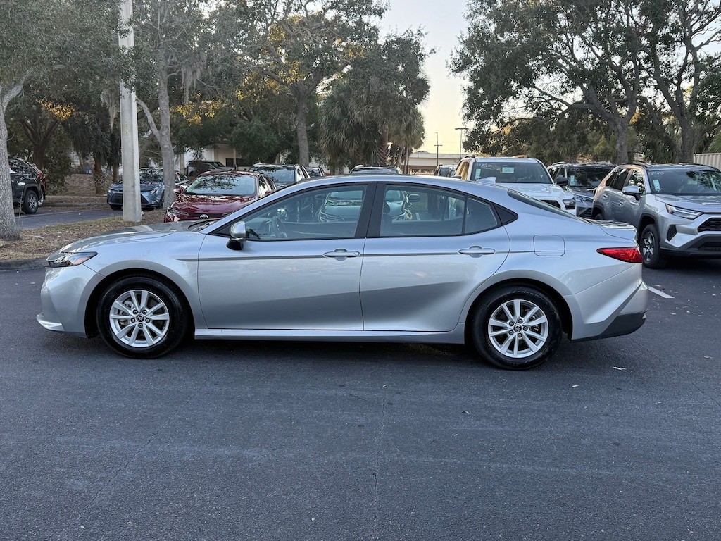Used 2025 Toyota Camry LE (LE (Natl)) Sedan