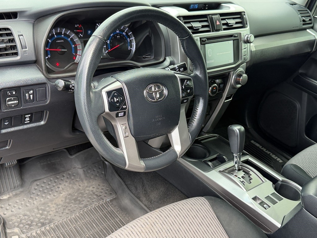Used 2018 Toyota 4Runner 4Runner SR5 (SR5 2WD (Natl)) SUV