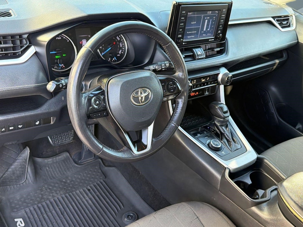 Used 2021 Toyota RAV4 Hybrid Hybrid XLE (Hybrid XLE AWD (Natl)) SUV