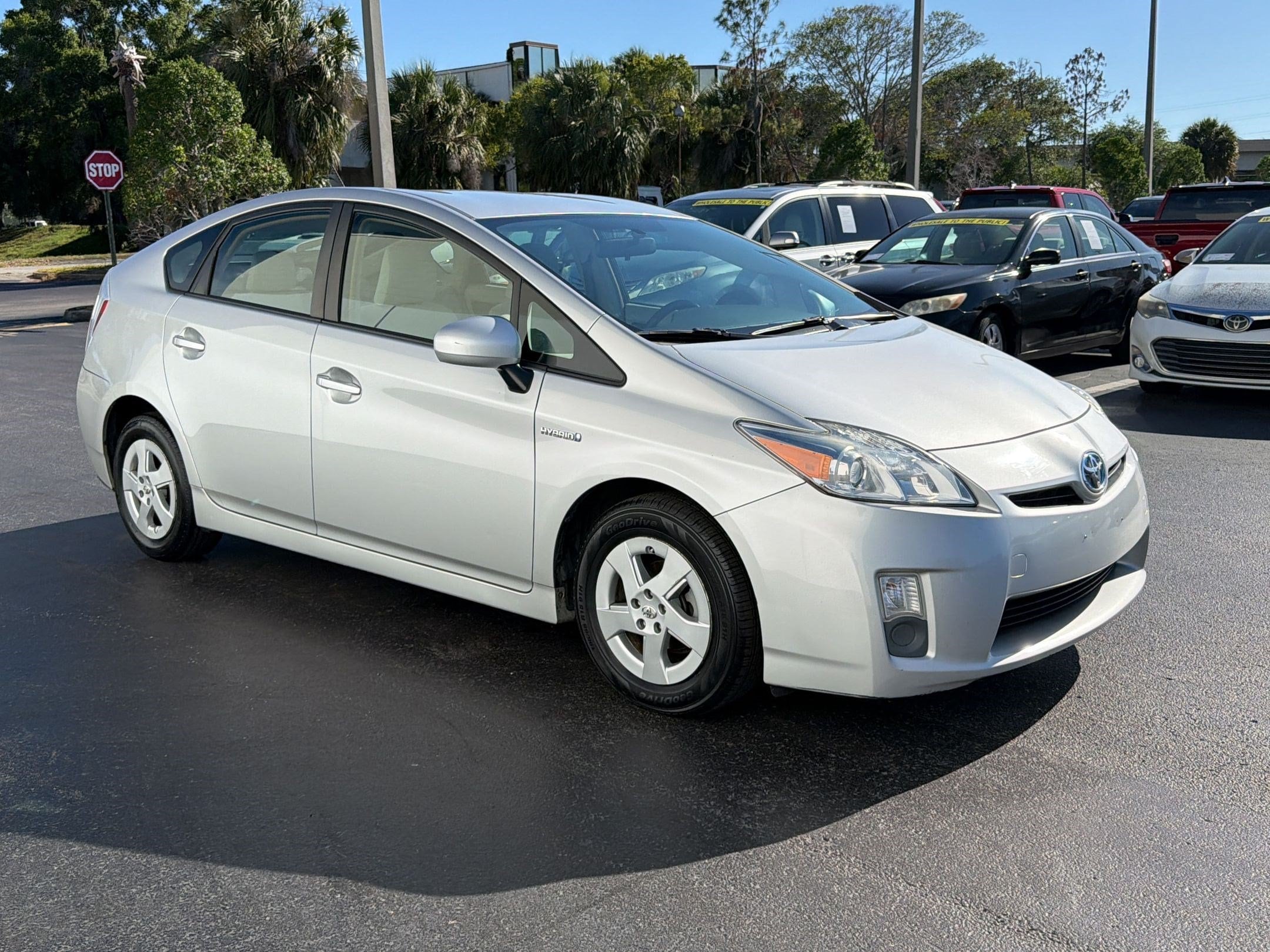 Prius III (5dr HB III (Natl)) Hatchback