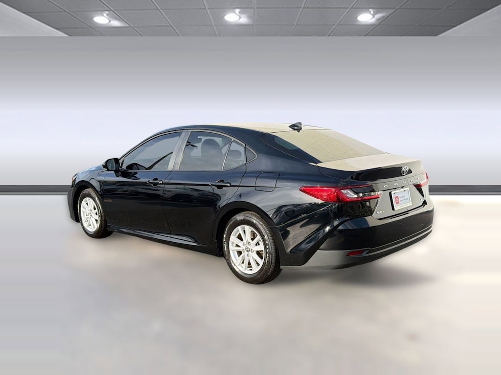 Certified 2025 Toyota Camry LE (LE (Natl)) Sedan