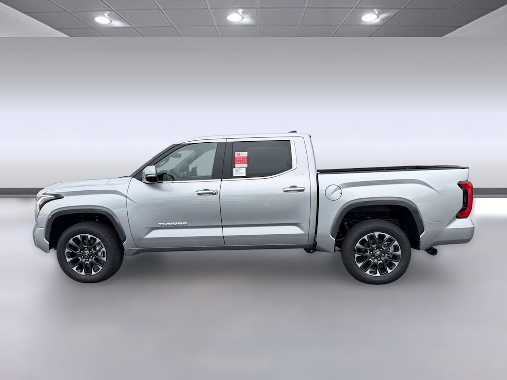 New 2026 Toyota Tundra Limited LIMITED CREWMAX 5.5