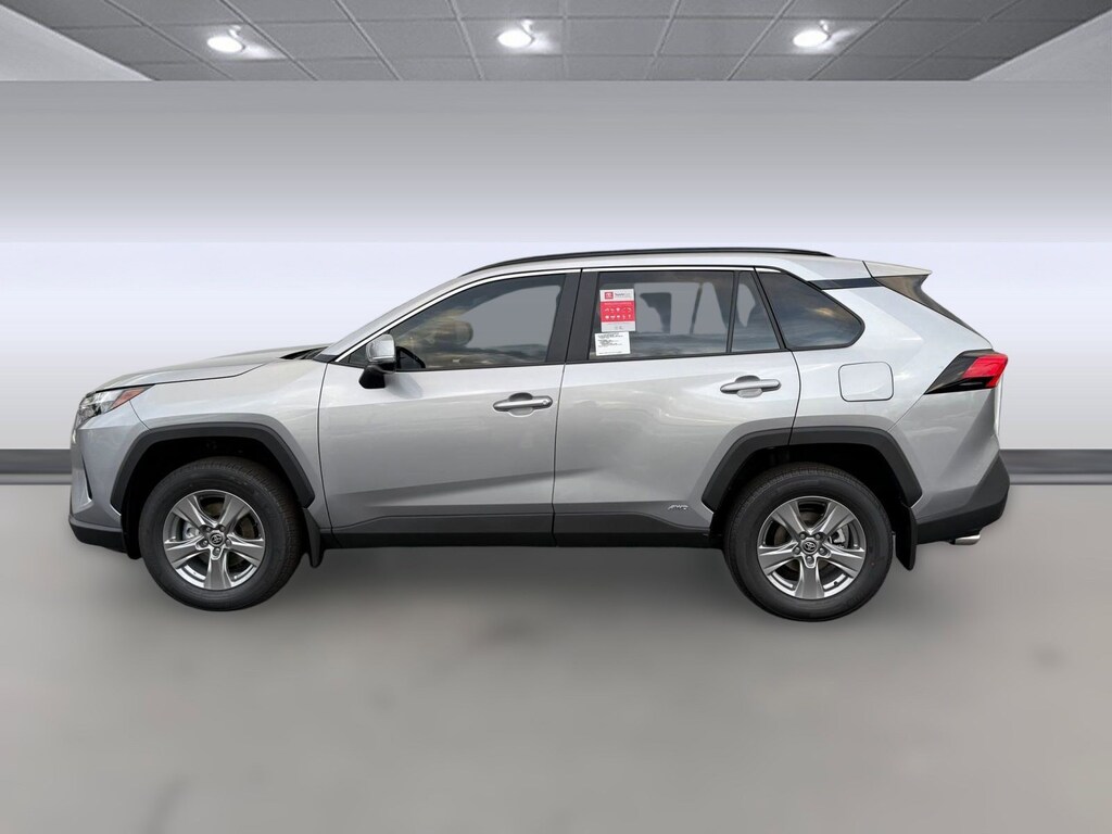 New 2025 Toyota RAV4 Hybrid XLE XLE AWD SUV