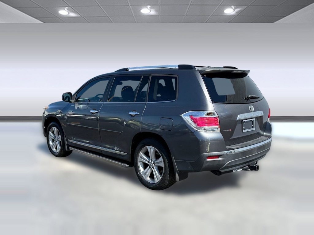 Used 2013 Toyota Highlander Limited SUV