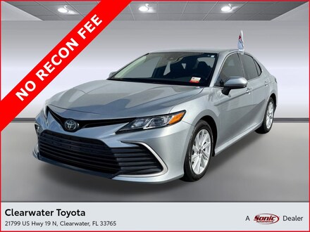 2022 Toyota Camry LE Sedan