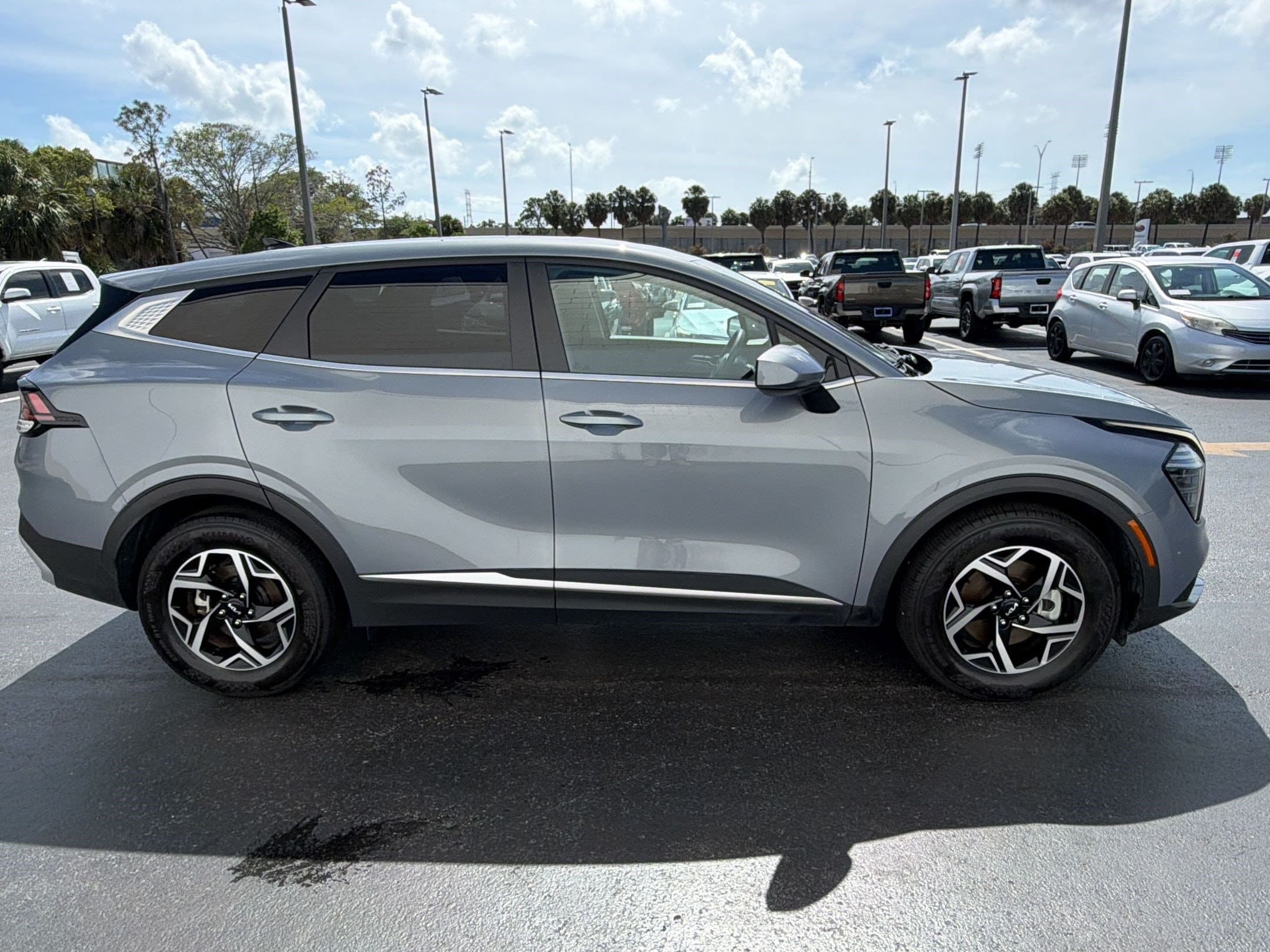 2025 Kia Sportage LX - Photo 7