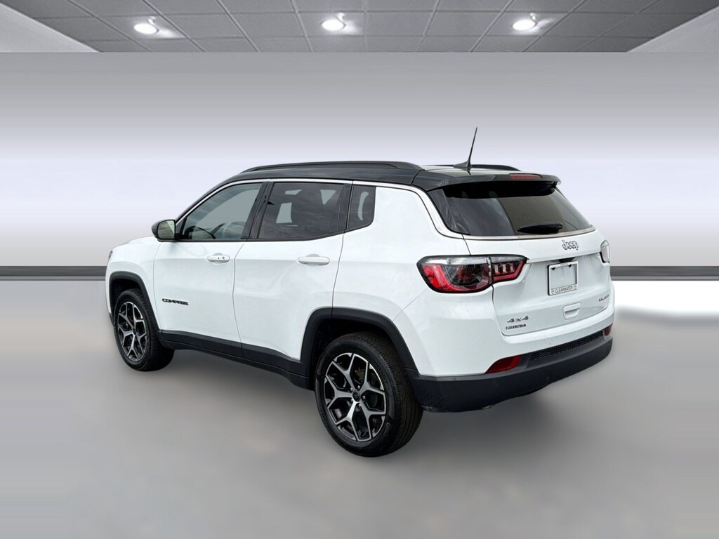 Used 2025 Jeep Compass Compass Limited 4x4 (Limited 4x4) SUV