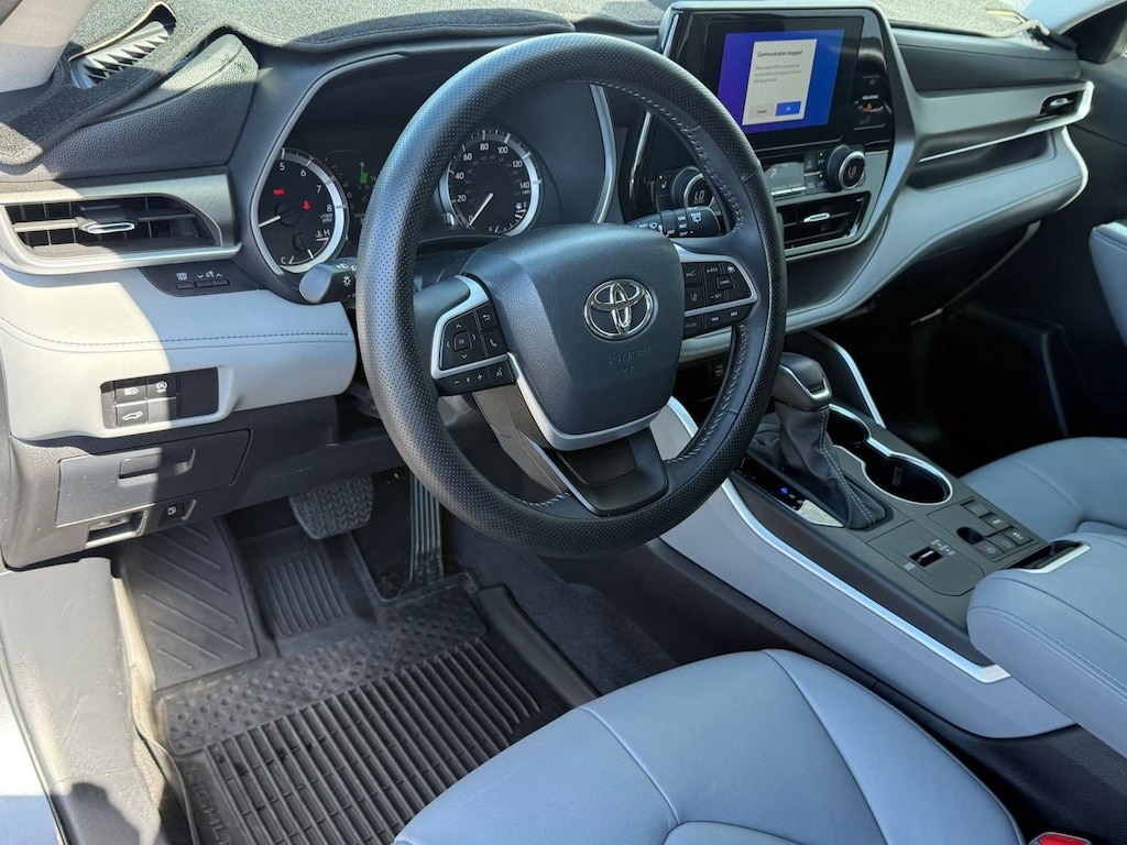 Certified 2024 Toyota Highlander XLE (XLE FWD (Natl)) SUV