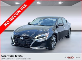 Used 2025 Nissan Altima SV Sedan for sale in Clearwater