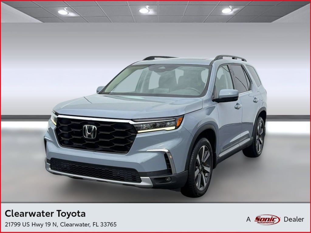 Used 2024 Honda Pilot Pilot Touring (Touring AWD) SUV