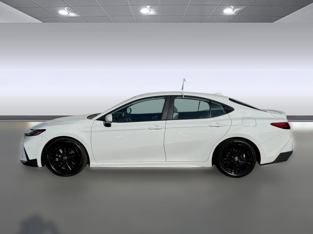 Certified 2025 Toyota Camry SE (SE (Natl)) Sedan