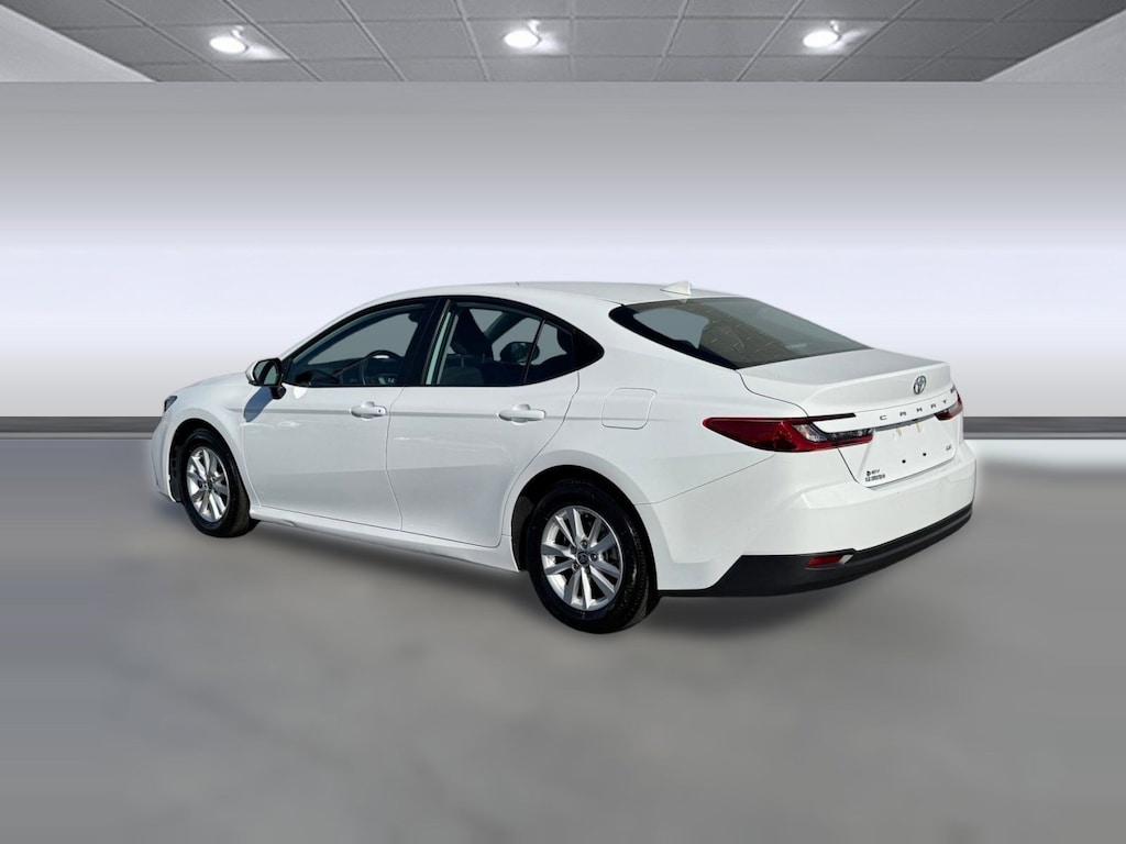 Used 2025 Toyota Camry LE (LE (Natl)) Sedan