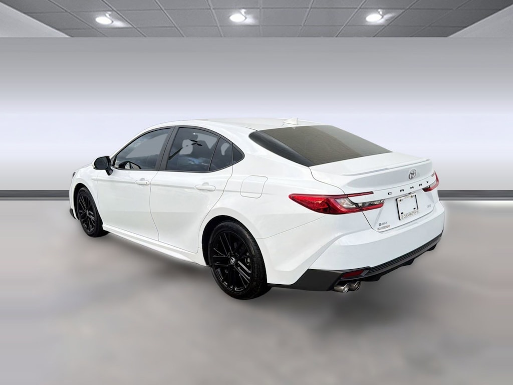 Certified 2025 Toyota Camry SE (SE (Natl)) Sedan