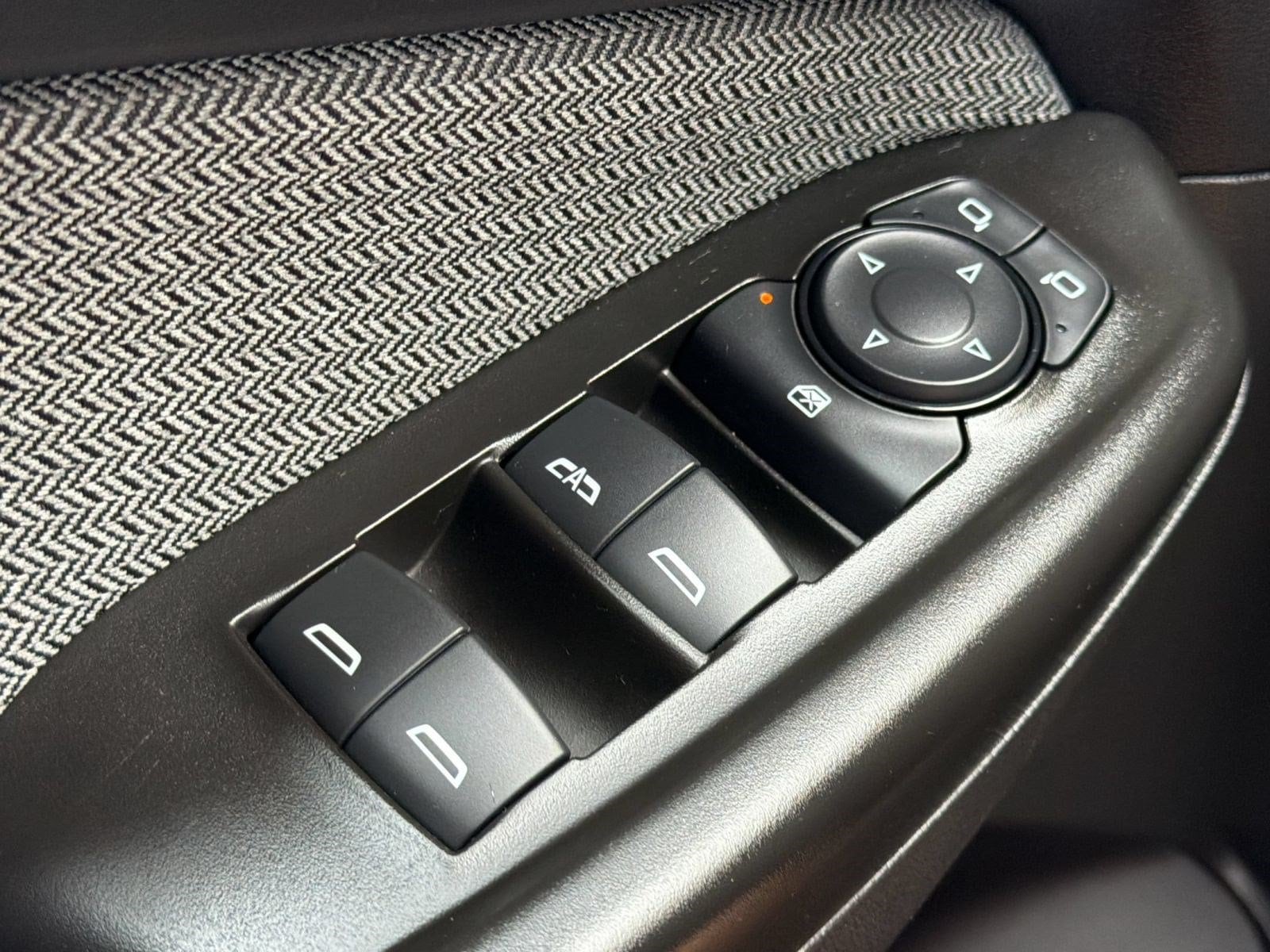 2025 Chevrolet Trailblazer LT - Photo 31