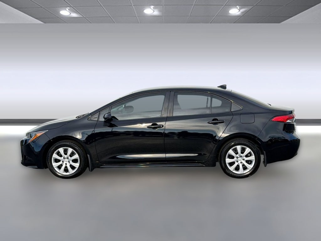 Certified 2025 Toyota Corolla Corolla LE (LE CVT (Natl)) Sedan
