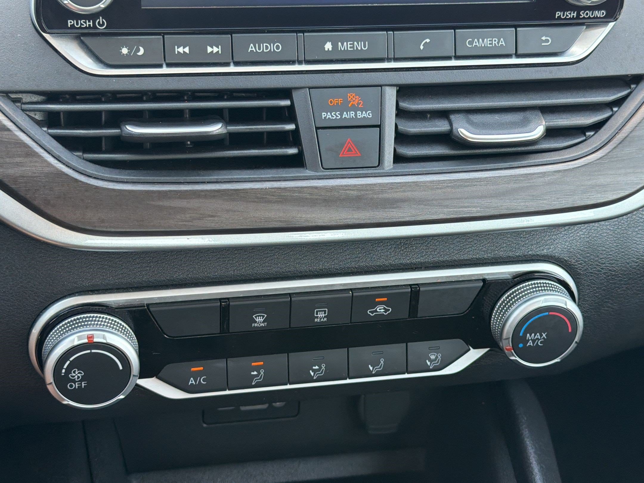 2025 Nissan Altima SV - Photo 21