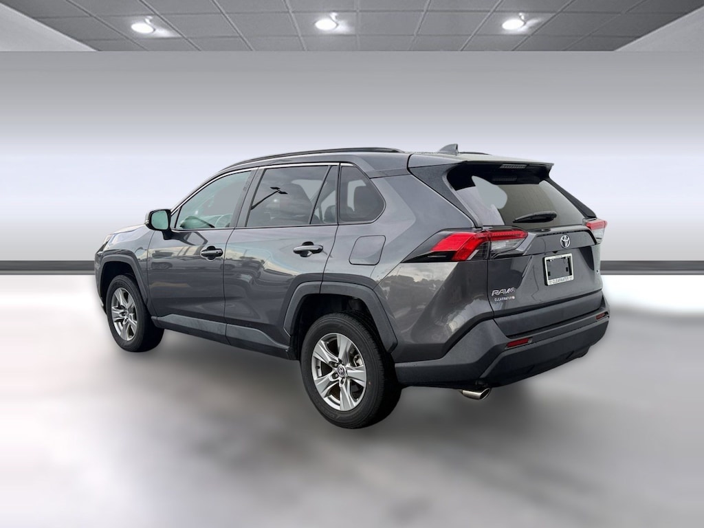 Used 2023 Toyota RAV4 RAV4 XLE (XLE FWD (Natl)) SUV