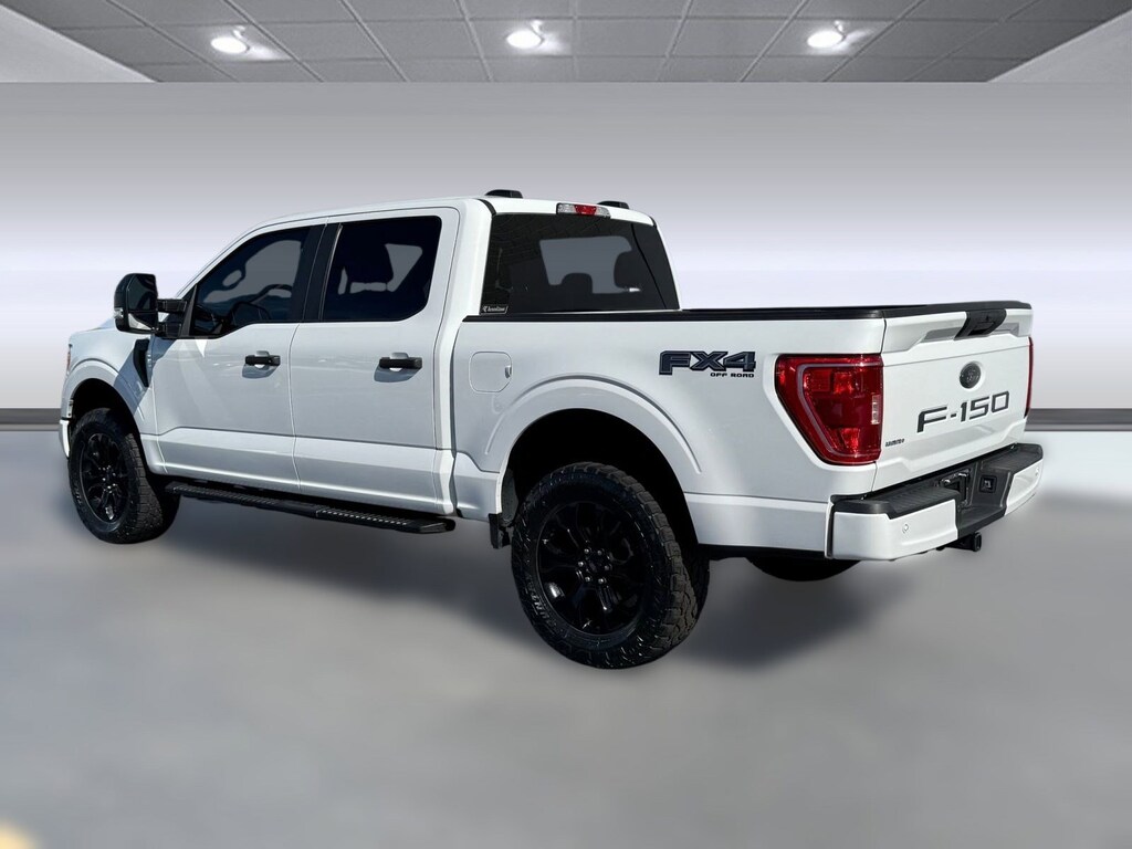 Used 2022 Ford F-150 XL (XL 4WD SuperCrew 5.5ft. Box) Truck SuperCrew Cab