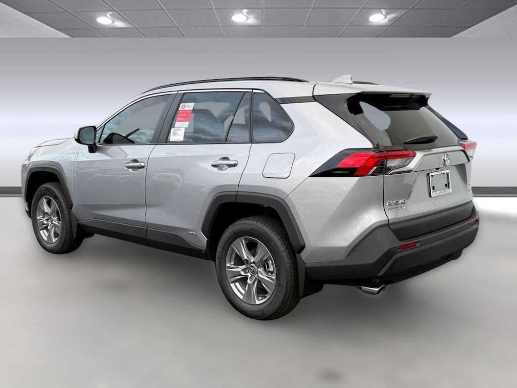 New 2025 Toyota RAV4 Hybrid XLE XLE AWD SUV