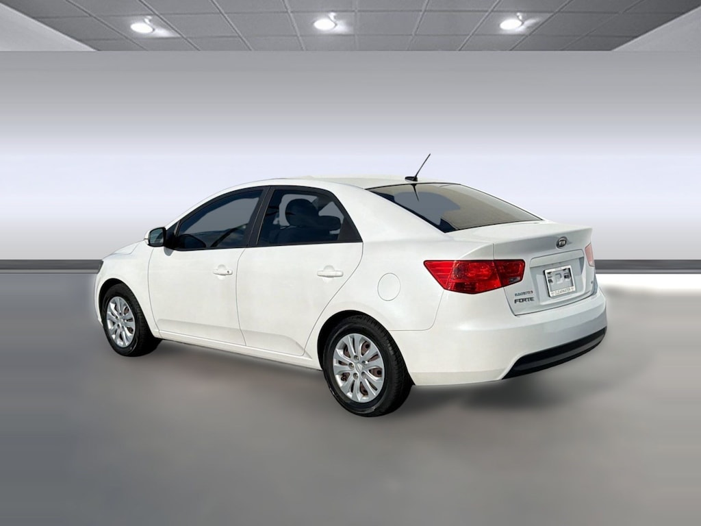 Used 2011 Kia Forte Forte EX (4dr Sdn Auto EX) Sedan