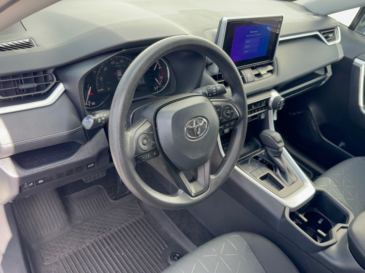 Certified 2025 Toyota RAV4 RAV4 XLE (XLE FWD (Natl)) SUV