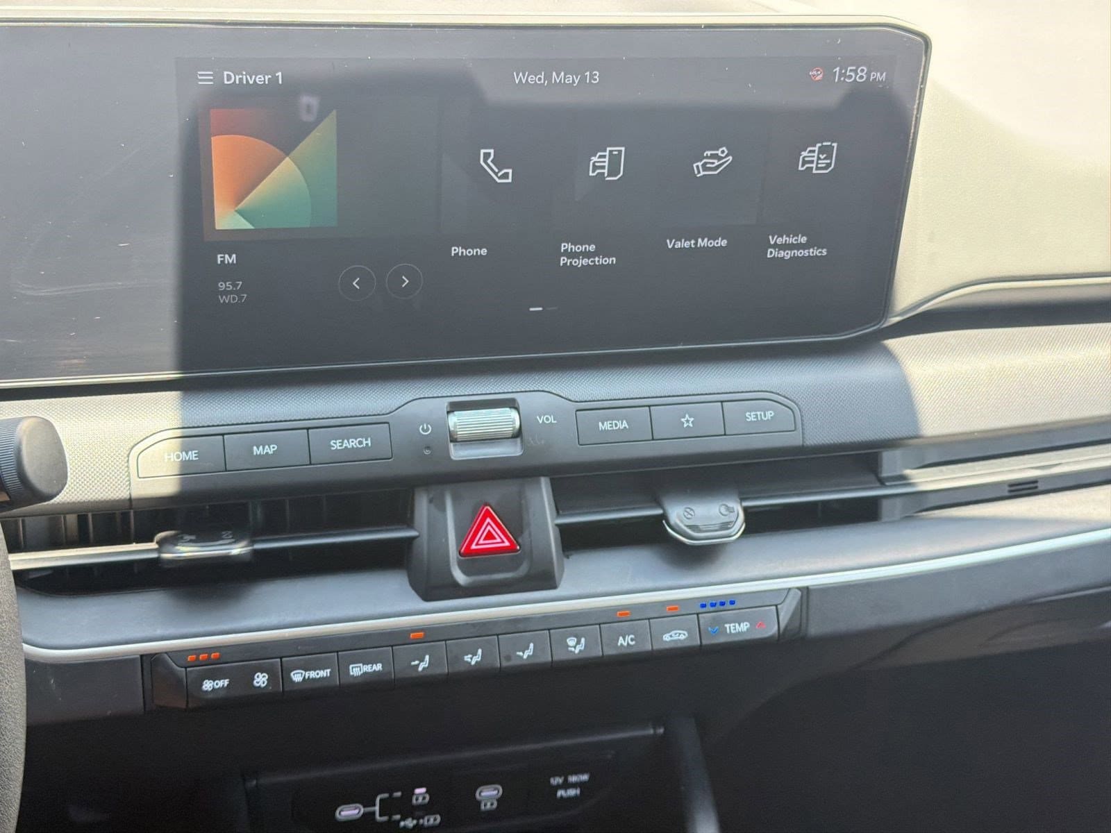 2025 Kia K4 LXS - Photo 23