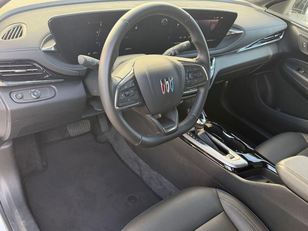 Used 2025 Buick Envista Sport Touring SUV